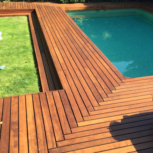 Tarimas de madera maciza exterior